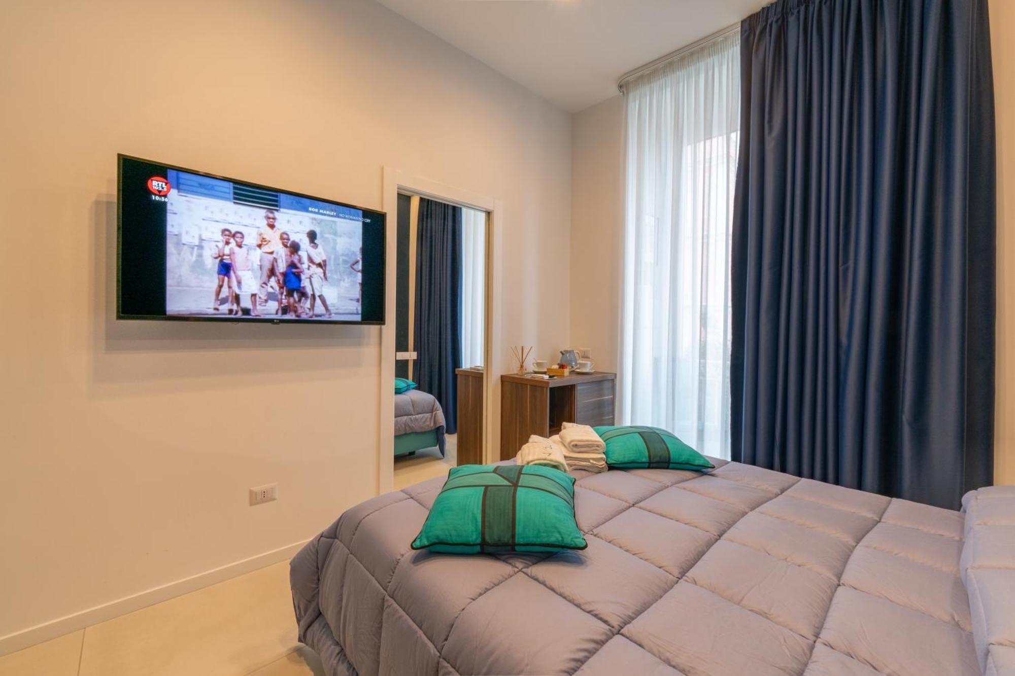 Fran City Suite Vico Equense Bagian luar foto