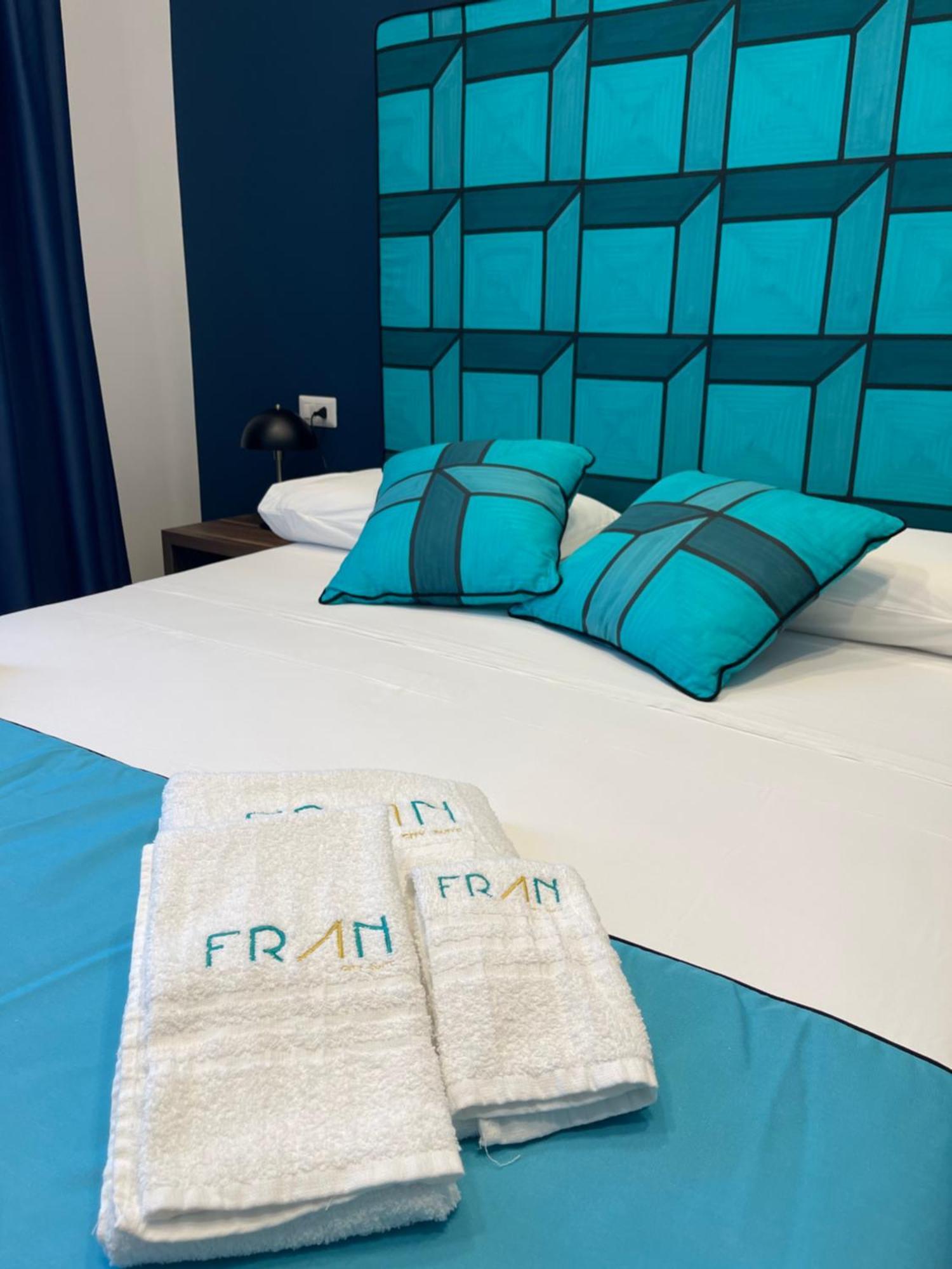 Fran City Suite Vico Equense Bagian luar foto